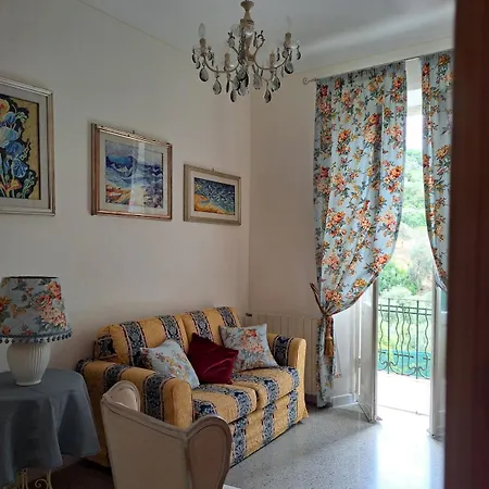 Appartement San Terenzo Poets Of The Sea With Parking And Balcony