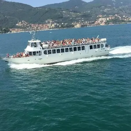 San Terenzo Poets Of The Sea With Parking And Balcony * Lerici
