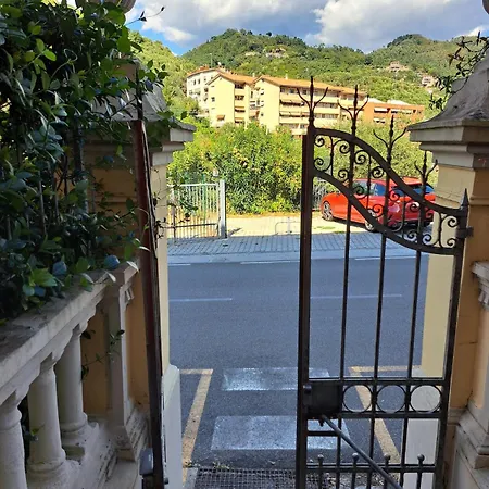 San Terenzo Poets Of The Sea With Parking And Balcony Apartment *