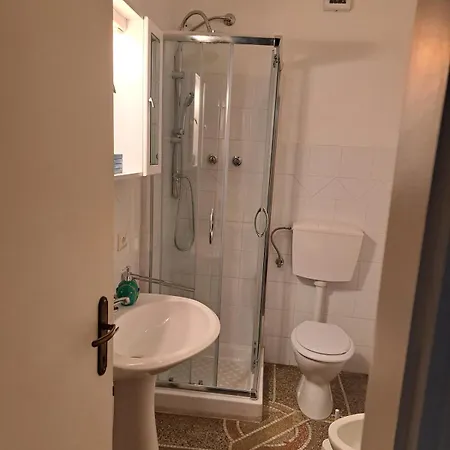 Apartment San Terenzo Poets Of The Sea With Parking And Balcony