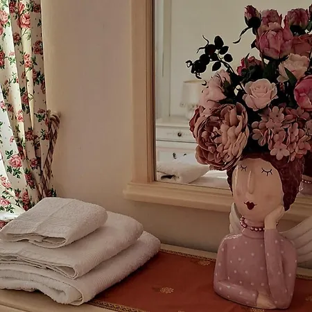 Apartment San Terenzo Poets Of The Sea With Parking And Balcony Lerici