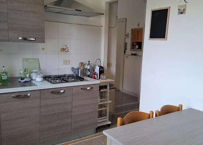 Apartman San Terenzo Poets Of The Sea With Parking And Balcony Lerici