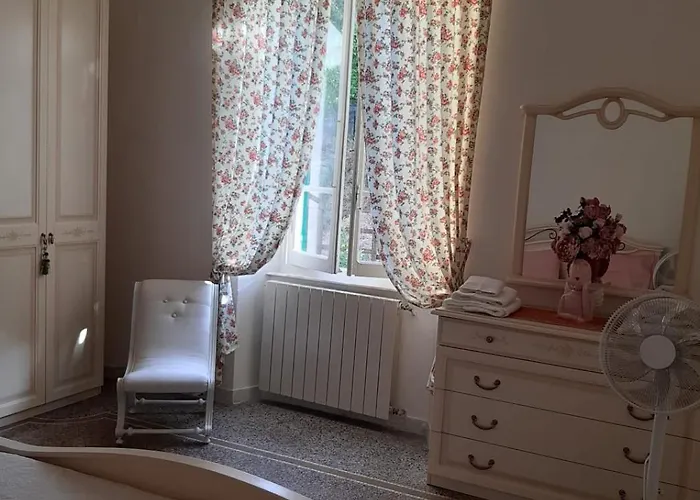 San Terenzo Poets Of The Sea With Parking And Balcony