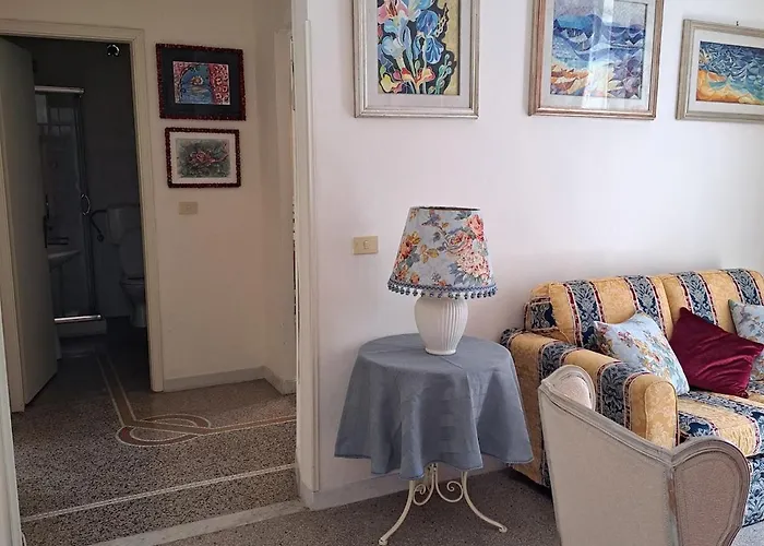 San Terenzo Poets Of The Sea With Parking And Balcony Apartman
