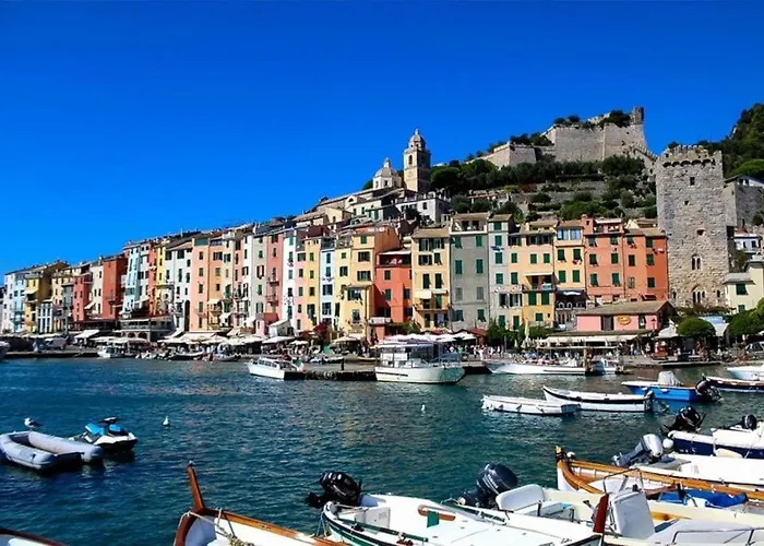 San Terenzo Poets Of The Sea With Parking And Balcony